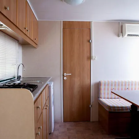 Mobile In With Terrace Holiday home *